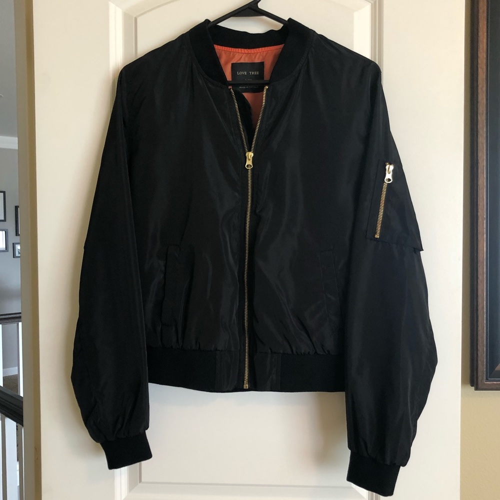 Black Bomber Jacket - Forever 21 - Large -…